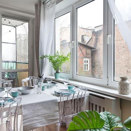 Stay Hip In Vibrant Centrally Located Apartment In Old Town Gdańsk Kültér fotó