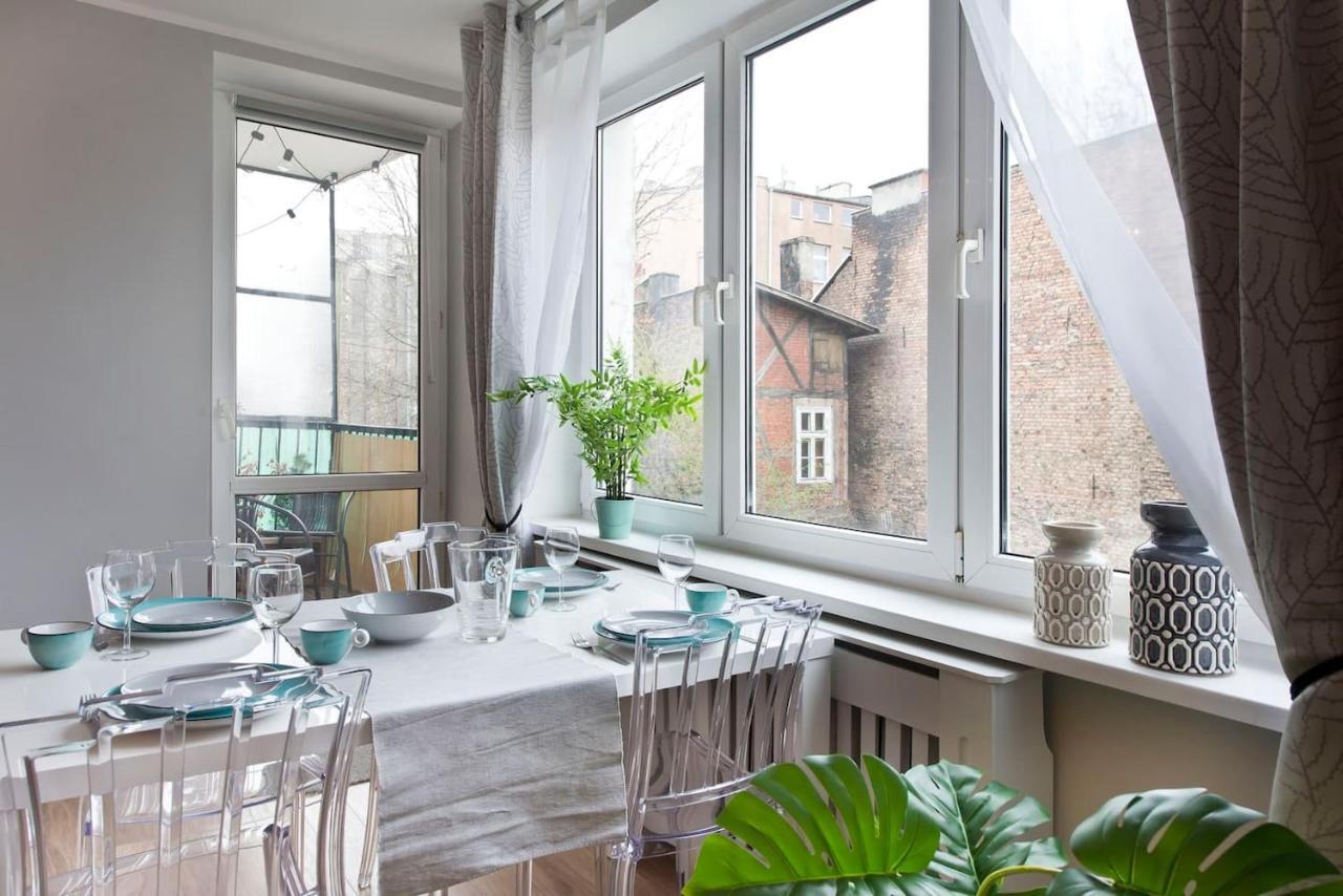 Stay Hip In Vibrant Centrally Located Apartment In Old Town Gdańsk Kültér fotó